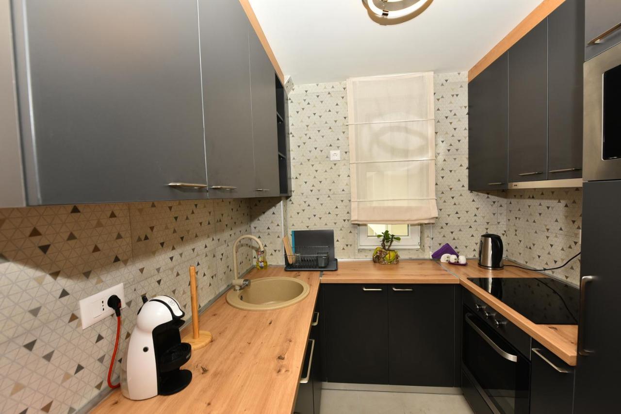 Grand Lux Apartman Čačak Exterior foto